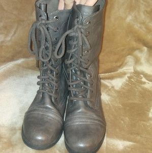 Just Fab boots size 7